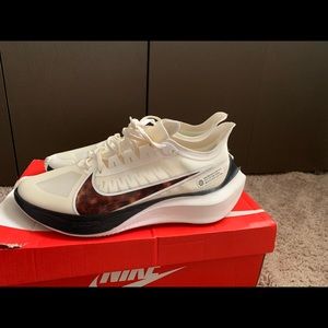 Nike Zoom Gravity “Barely Rose”